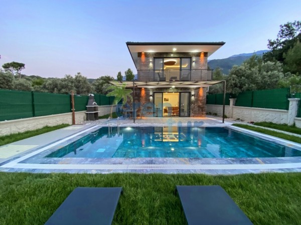 Fethiye Esenköy Mevkiinde 4 Kişilik Tatil Villası