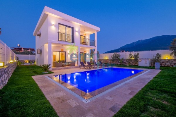 Fethiye Çamköy Mevkiinde 4 Kişilik Tatil Villası