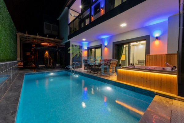 Fethiye Karaçulha Mevkiinde 4 Kişilik Tatil Villası