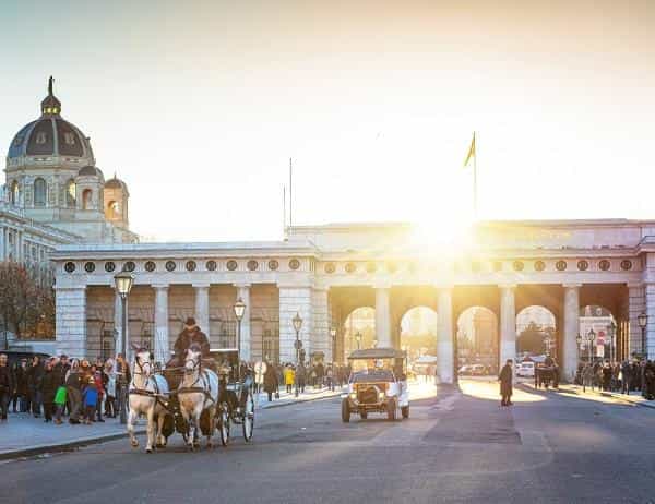 Prag-Salzburg-Hallstat-Viyana-Bratislava-Budapeşte Turu